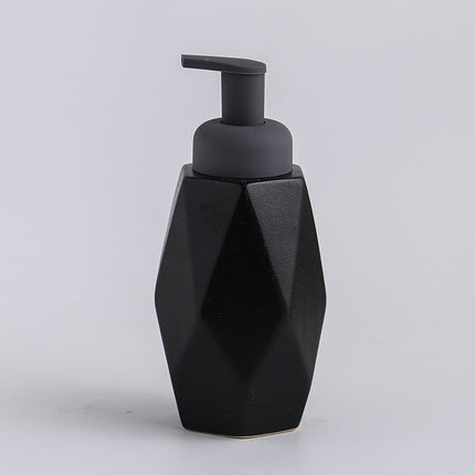 Moderne geometrisk sæbedispenser i keramik
