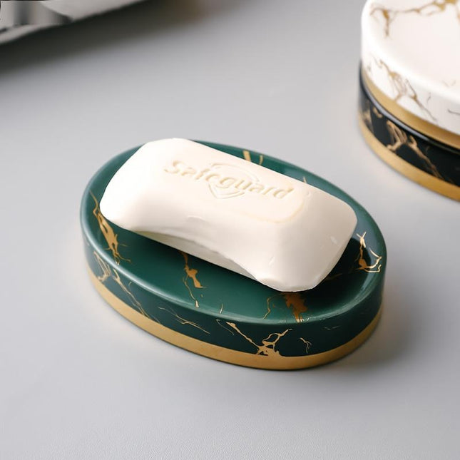 Oval sæbeholder i sort marmor-look