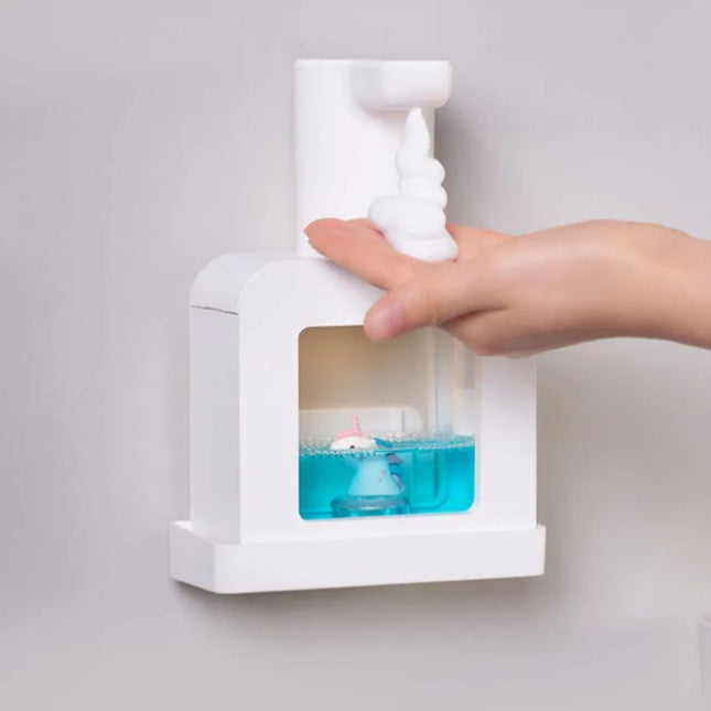 Automatisk sæbedispenser designet til børn