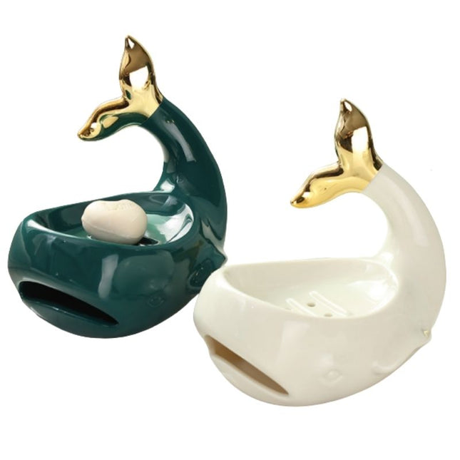 Keramisk sæbeholder formet som en hval