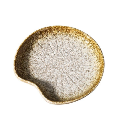 Keramisk sæbeskål med plettet glasur